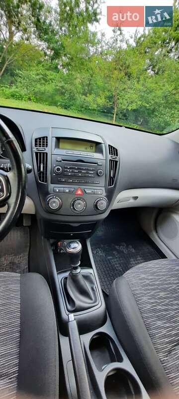 Хэтчбек Kia Ceed 2008 в Виннице