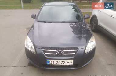 Хетчбек Kia Ceed 2008 в Кременчуці