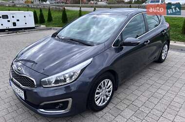 Хэтчбек Kia Ceed 2016 в Львове