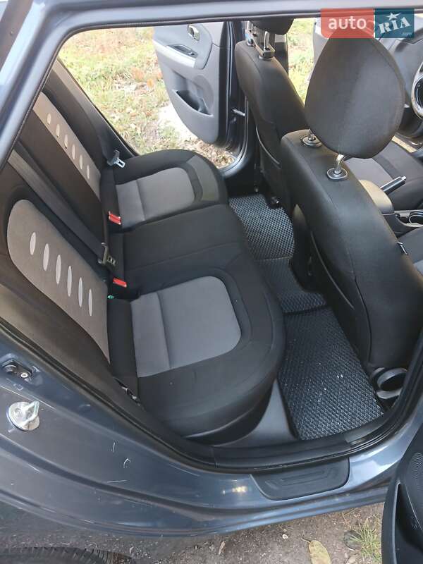 Універсал Kia Ceed 2012 в Житомирі