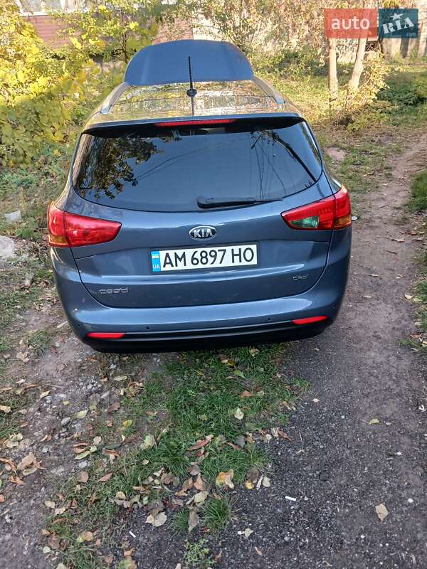 Універсал Kia Ceed 2012 в Житомирі