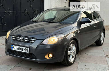 Хетчбек Kia Ceed 2008 в Одесі