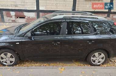Универсал Kia Ceed 2011 в 