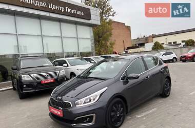 Хэтчбек Kia Ceed 2017 в Полтаве