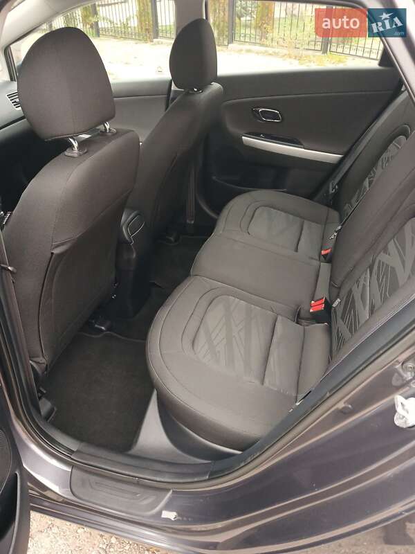 Универсал Kia Ceed 2012 в Запорожье