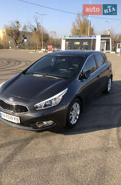 Хэтчбек Kia Ceed 2012 в Киеве