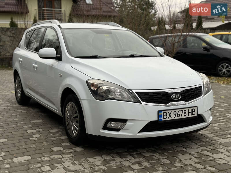 Kia Ceed 2011