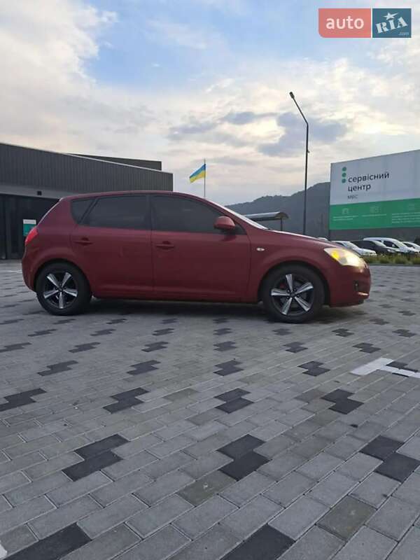 Хэтчбек Kia Ceed 2008 в Хусте фото 18 Хэтчбек Kia Ceed 2008 в Хусте
