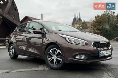 Хэтчбек Kia Ceed 2013 в Одессе