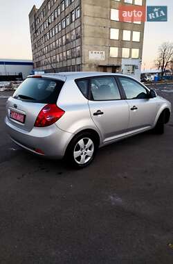 Хэтчбек Kia Ceed 2007 в Белой Церкви