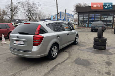 Універсал Kia Ceed 2008 в Сумах