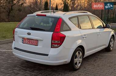 Універсал Kia Ceed 2010 в Дубні