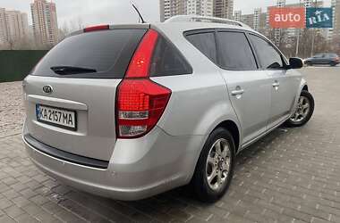 Универсал Kia Ceed 2011 в Киеве