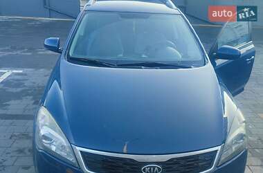 Универсал Kia Ceed 2010 в Червонограде