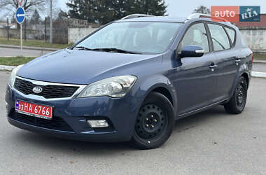 Універсал Kia Ceed 2009 в Луцьку