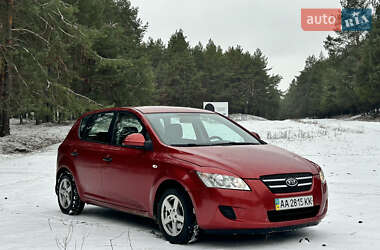 Хетчбек Kia Ceed 2007 в Шишаках