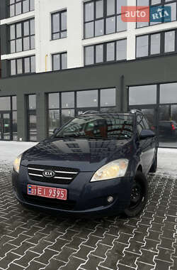 Универсал Kia Ceed 2008 в Луцке