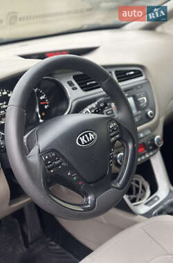 Універсал Kia Ceed 2013 в Луцьку