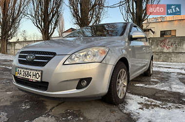 Хетчбек Kia Ceed 2008 в Києві