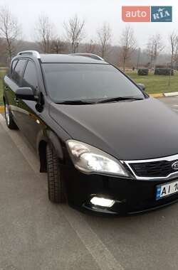 Универсал Kia Ceed 2009 в Ирпене