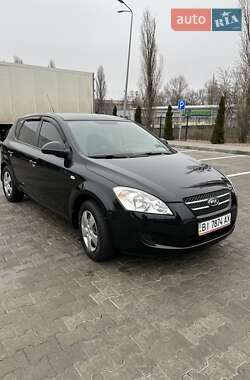 Хетчбек Kia Ceed 2008 в Кременчуці