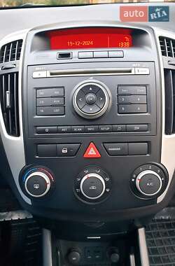 Универсал Kia Ceed 2009 в 