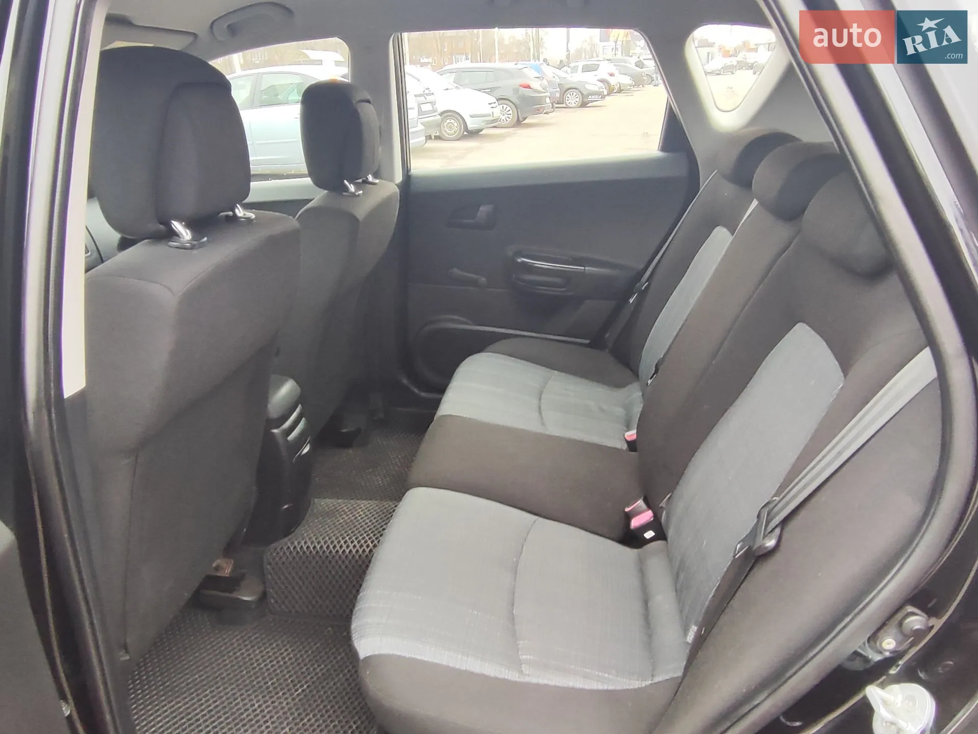 2010 Kia Cee'd - мініатюра 11