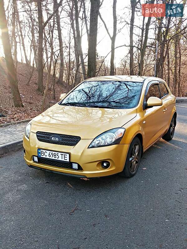 Хетчбек Kia Ceed 2008 в Львові