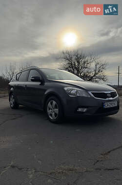 Універсал Kia Ceed 2010 в Умані