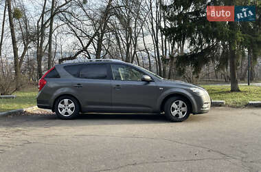 Универсал Kia Ceed 2012 в Киеве