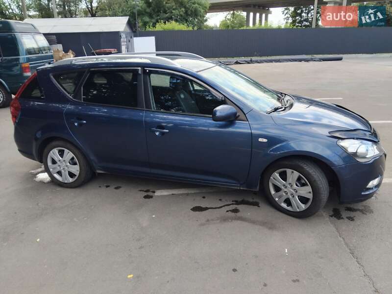 Універсал Kia Ceed 2010 в Броварах фото 4 Універсал Kia Ceed 2010 в Броварах