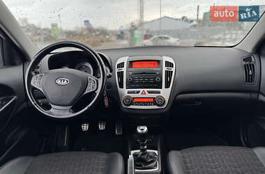 Хетчбек Kia Ceed 2009 в Рівному