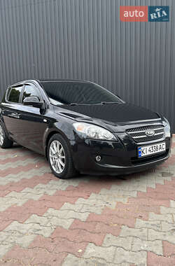 Хетчбек Kia Ceed 2008 в Києві