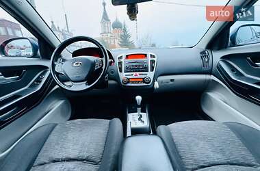 Хетчбек Kia Ceed 2008 в Харкові