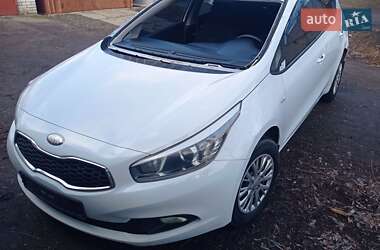 Хетчбек Kia Ceed 2013 в Кагарлику