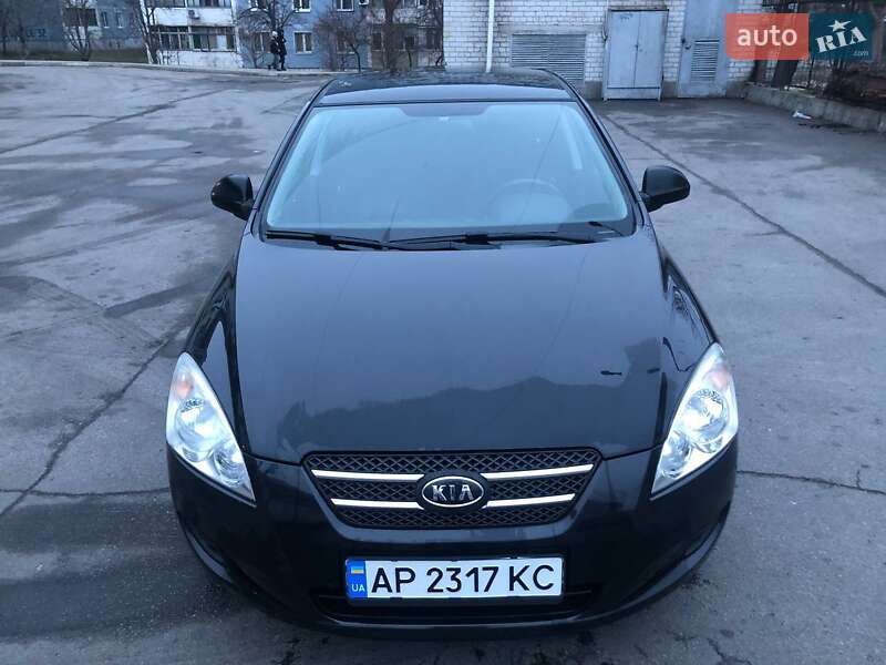 Хетчбек Kia Ceed 2008 в Запоріжжі