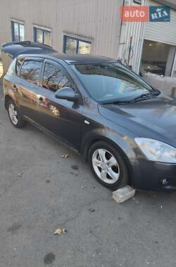Хэтчбек Kia Ceed 2007 в Николаеве