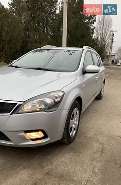 Универсал Kia Ceed 2010 в Вознесенске