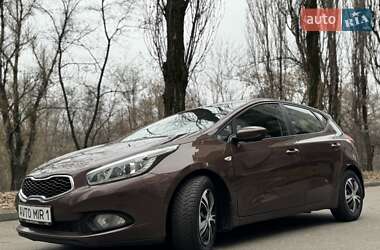 Хетчбек Kia Ceed 2013 в Києві