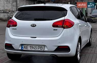 Хетчбек Kia Ceed 2014 в Дніпрі