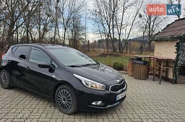 Хетчбек Kia Ceed 2013 в Львові