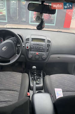 Универсал Kia Ceed 2007 в 