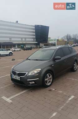 Универсал Kia Ceed 2011 в Житомире