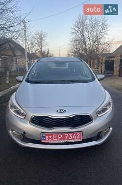 Универсал Kia Ceed 2014 в Луцке