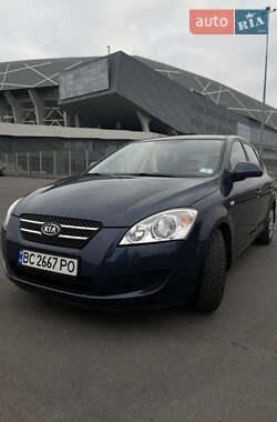 Хетчбек Kia Ceed 2008 в Львові