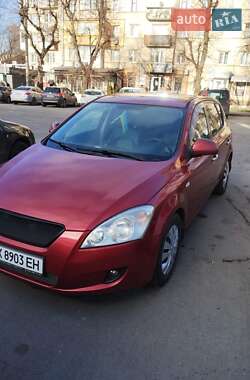 Хетчбек Kia Ceed 2007 в Бару