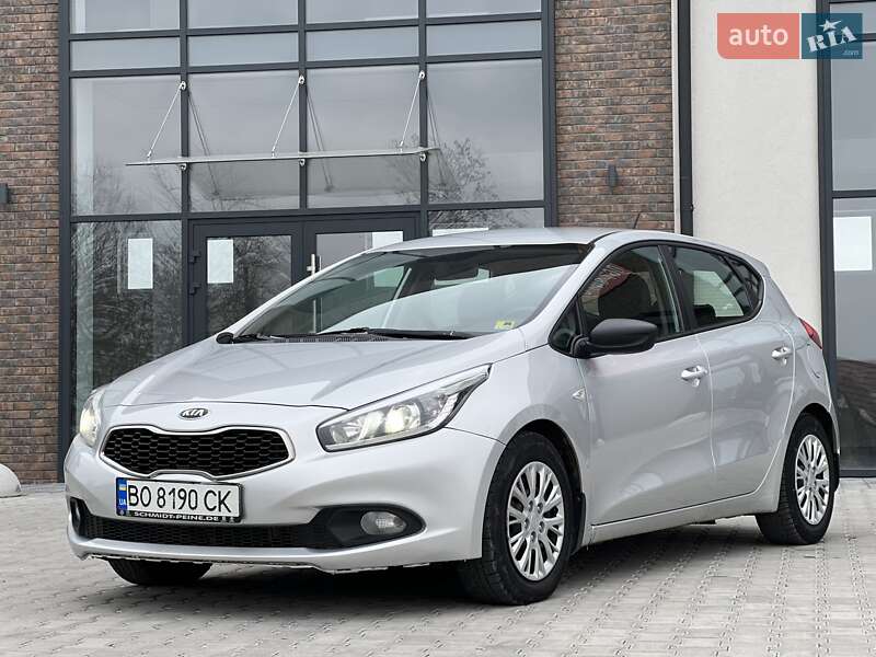 Хэтчбек Kia Ceed 2012 в Тернополе