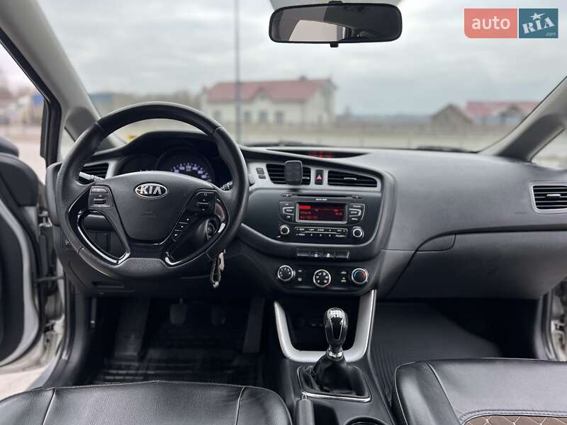 Хэтчбек Kia Ceed 2012 в Тернополе