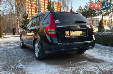 Универсал Kia Ceed 2008 в Львове