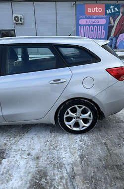 Универсал Kia Ceed 2015 в 